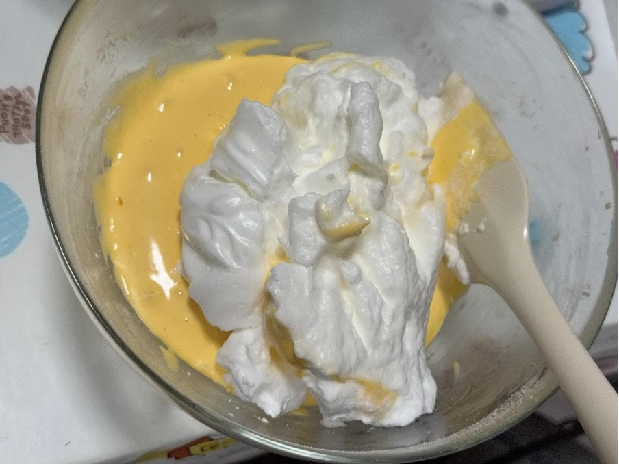 チョコチップカップシフォンケーキの作り方ステップ6