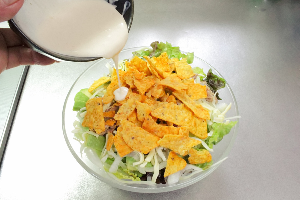 お手軽タコス風サラダの作り方ステップ7