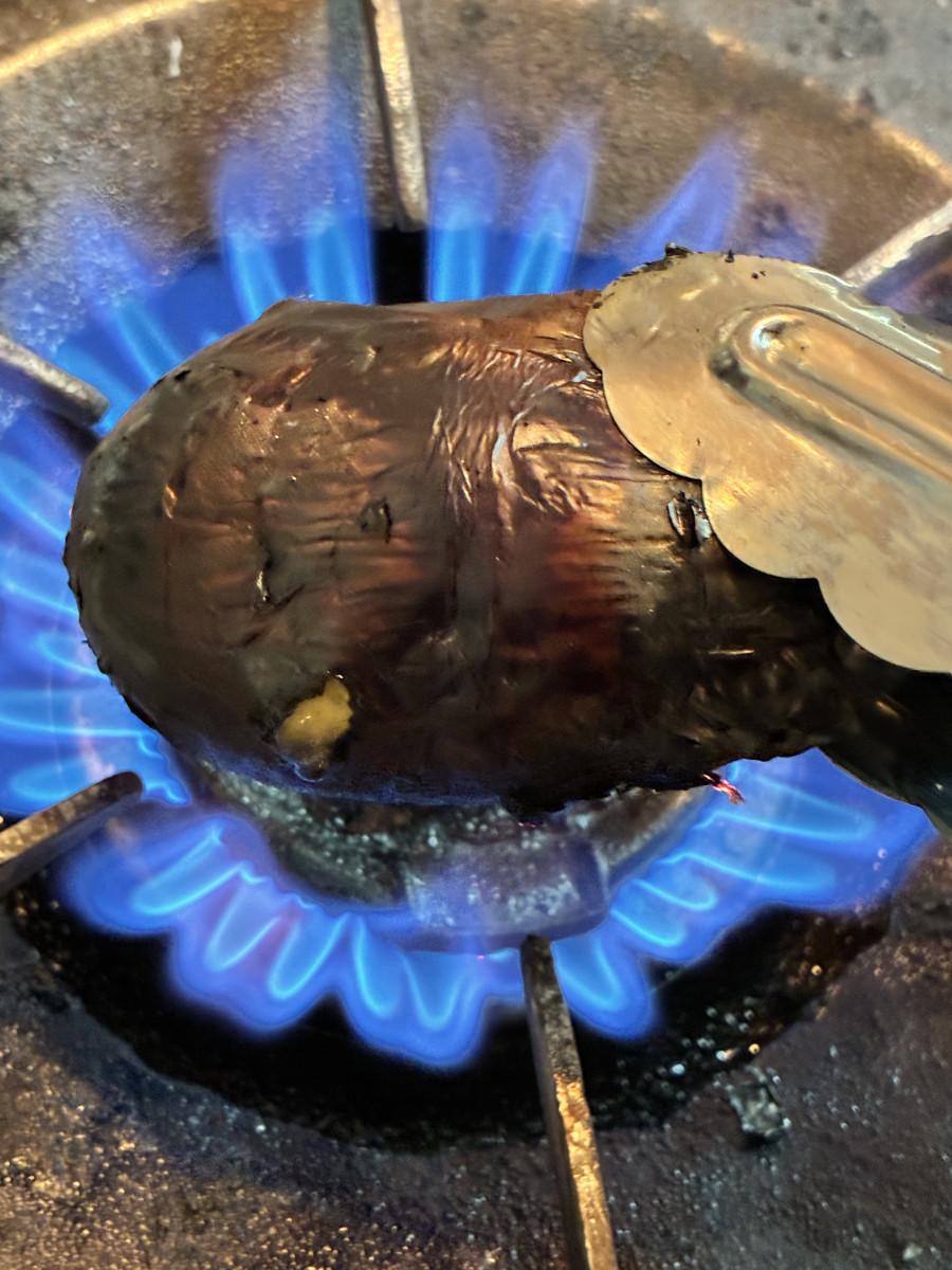 焼き茄子と炙り〆鯖の白和え仕立ての作り方ステップ2