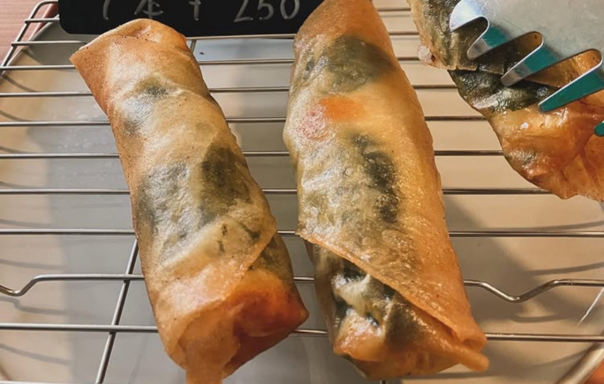 エビとチーズの春巻きの作り方ステップ4