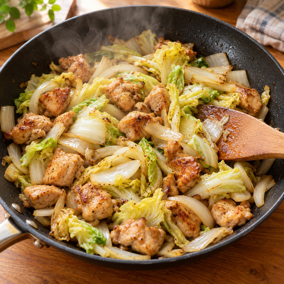フライパン1つ15分。鶏もも肉と白菜のデミクリーム煮の作り方ステップ3